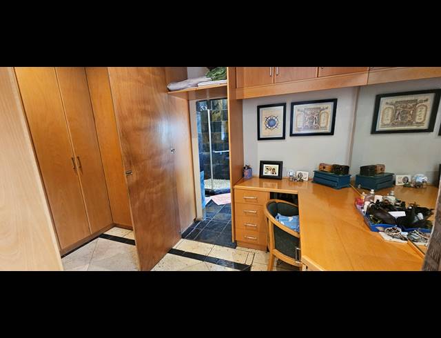 4 BEDROOM HOUSE FOR SALE IN RANDHART